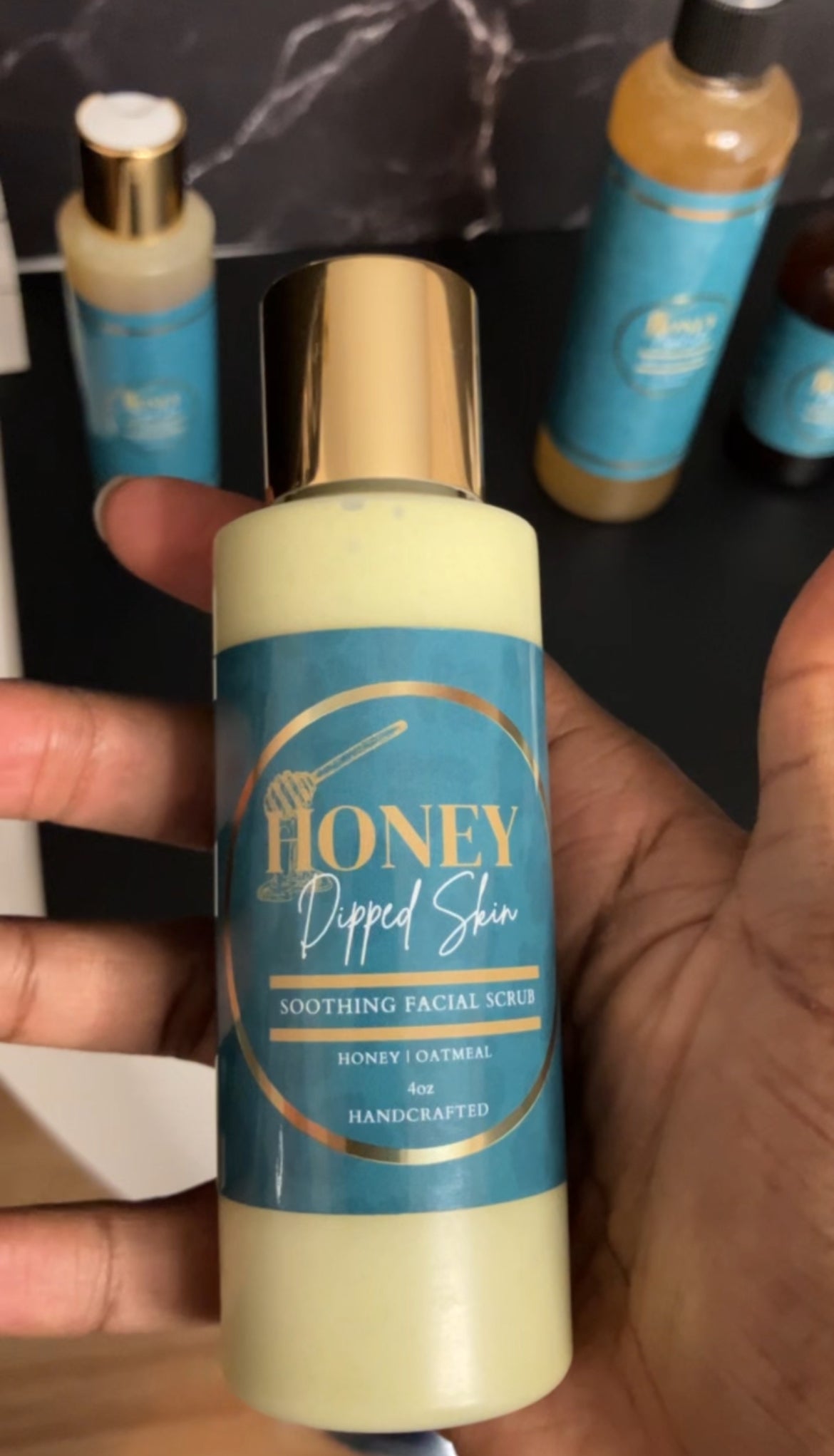 SOOTHING FACIAL SCRUB